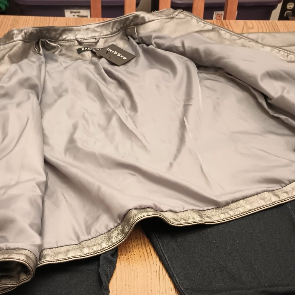 Baccini Size L Pewter Faux Leather Jacket (NWT) - Picture 10 of 15